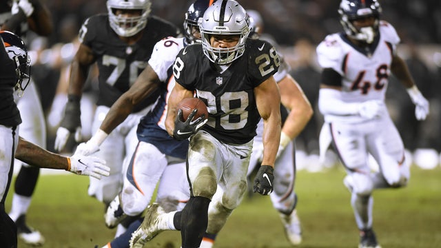 Denver Broncos v Oakland Raiders 