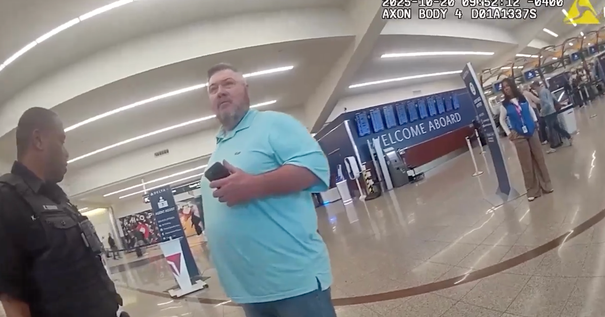 Body cam video shows police arrest man accused of threatening to "shoot ...