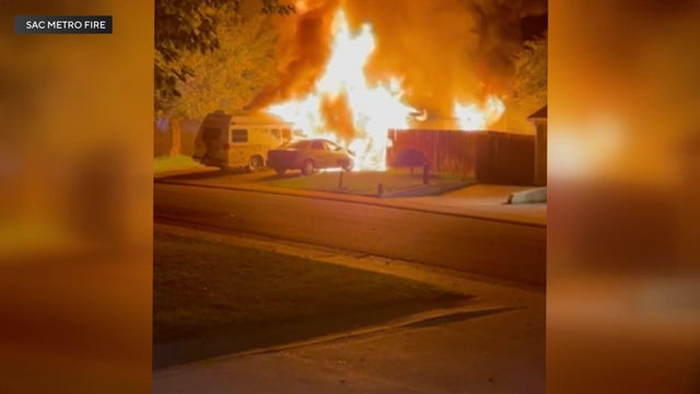 5a-vo-orangevale-garage-kmaxecqh.jpg 