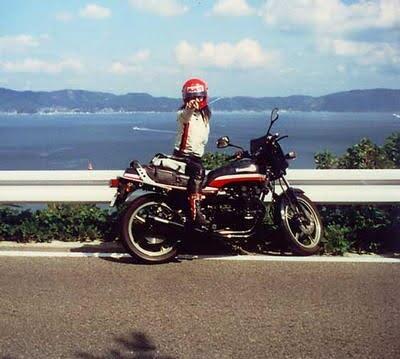 sanae-motorcycle.jpg 