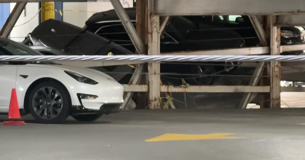 Cars stuck in collapsed White Plains, N.Y. parking garage slowly being removed, engineers say