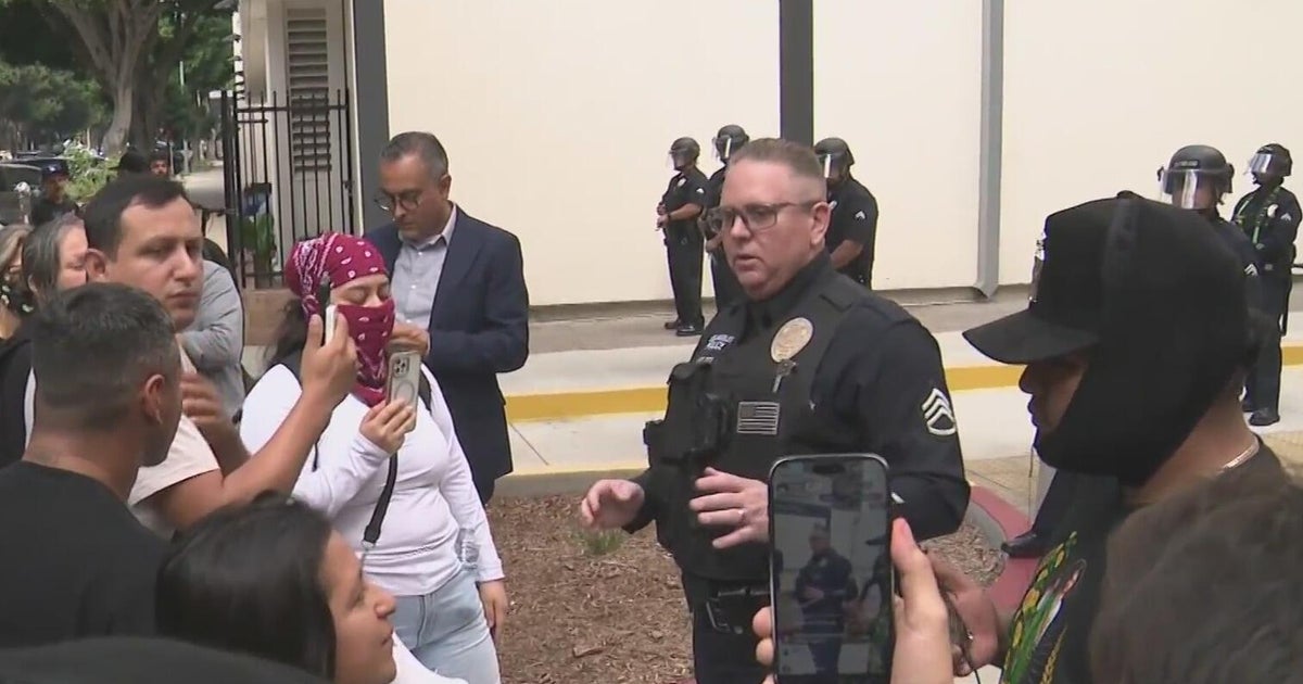 Supporters crowd hospital after TikTok influencer shot in LA ...