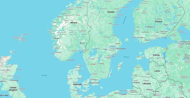 boras-sweden-grenades.jpg 