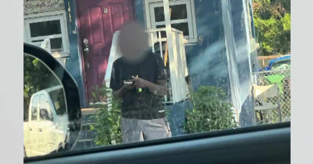 South Florida family shaken after masked intruder enters 13-year-old girl’s bedroom, police investigating