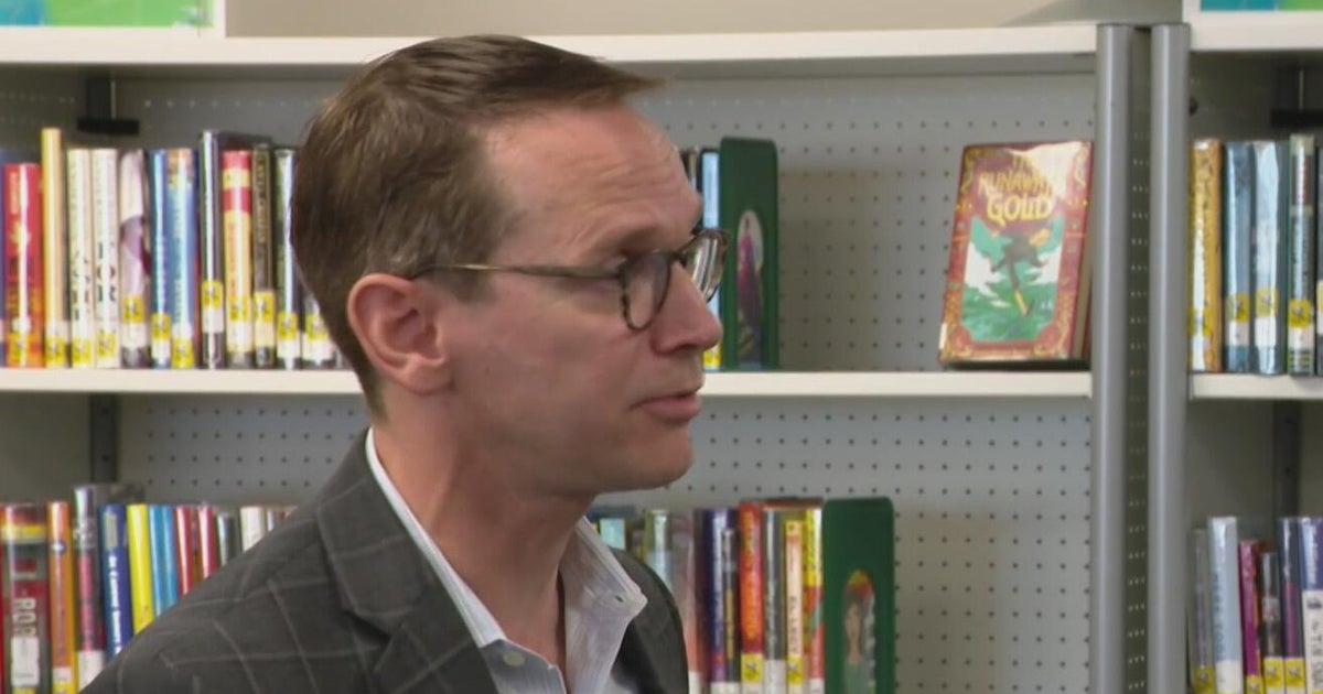 TEA commissioner visits North Texas school district - CBS Texas
