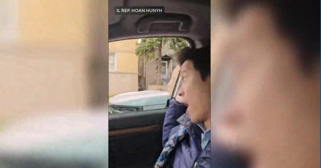 Illinois state lawmaker accuses Border Patrol agents of pointing gun at him