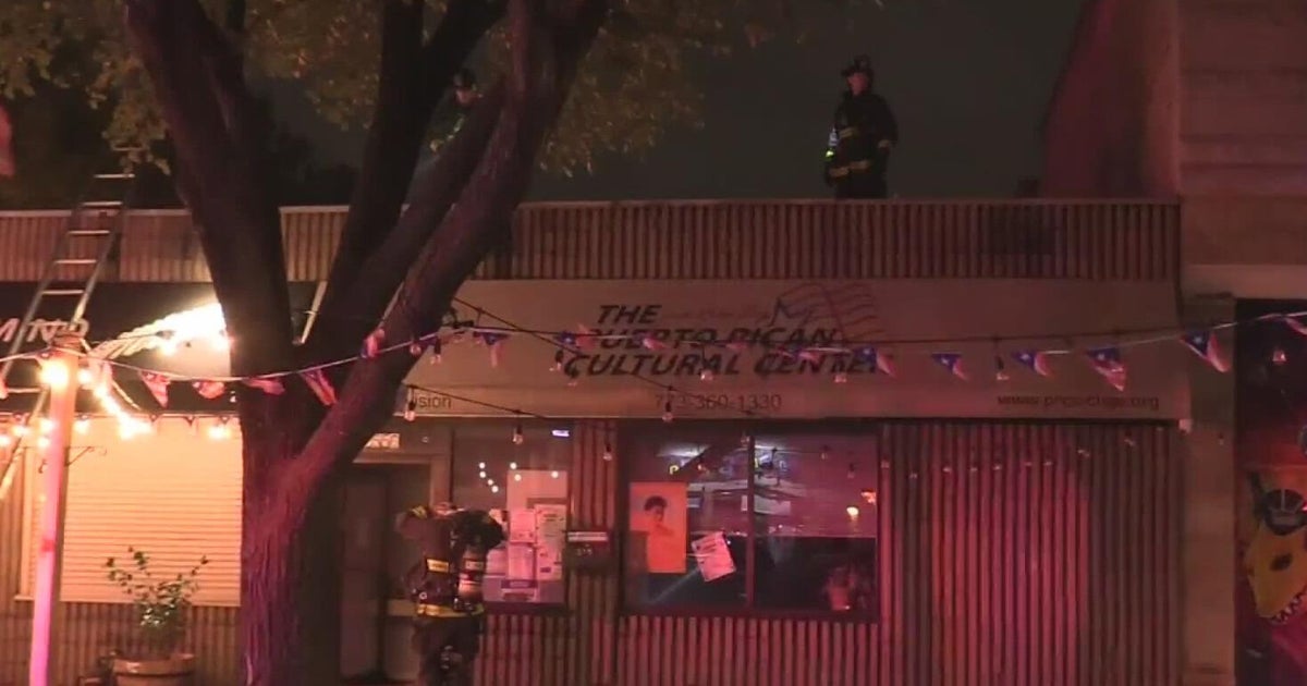 Fire breaks out at Chicago's Puerto Rican Cultural Center