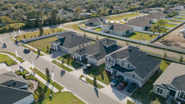Newly Built Houses- Orlando Florida - Developing Neighborhood 