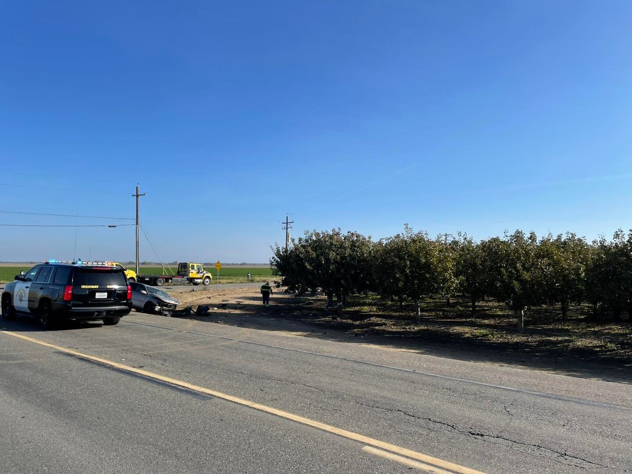 Rural Yolo County crash leaves 1 person dead and 3 hurt, CHP says - CBS ...