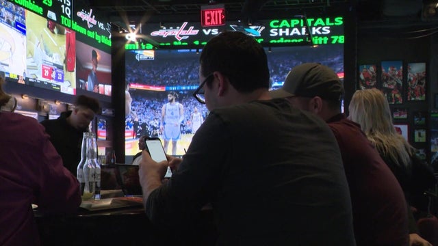 ot-sportsbettingmismatch.jpg 