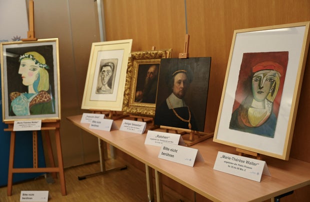 Bavarian police displays counterfeits of famous painters of Picasso, Rembrandt and Rubens in Munich