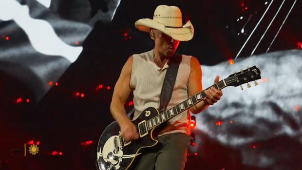 kenny-chesney-1920.jpg