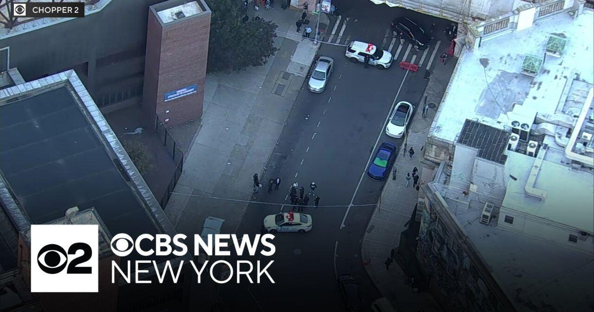 2 teens, 1 man injured in Brooklyn shooting - CBS New York