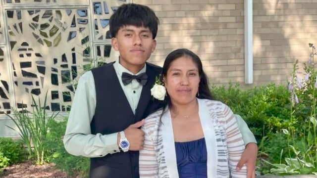 Joel Camas and his mother, Elvia Chafla