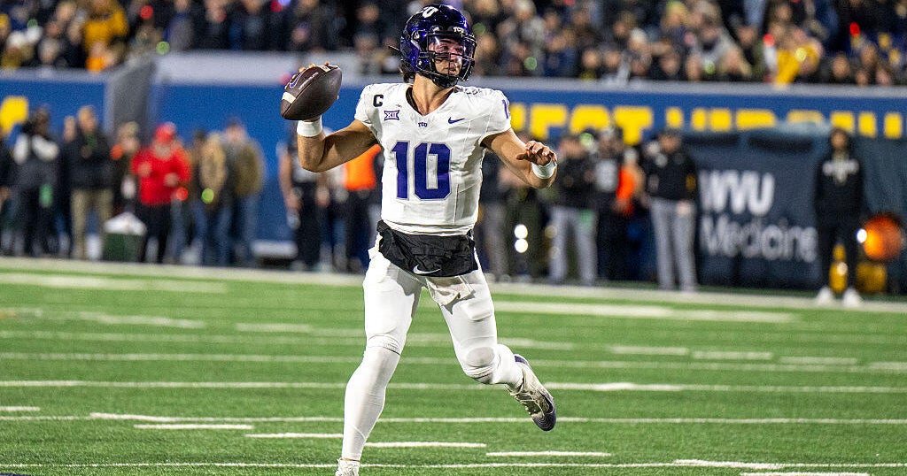 Josh Hoover throws a TD pass and TCU outlasts West Virginia 23-17 Josh Hoover throws a TD pass and TCU outlasts West Virginia 23-17