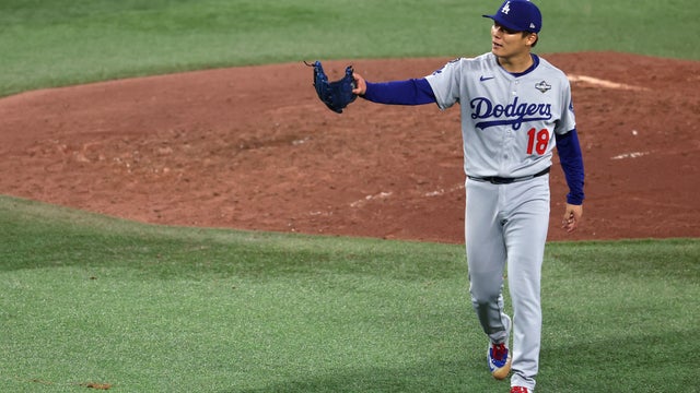 World Series - Los Angeles Dodgers v Toronto Blue Jays - Game Two