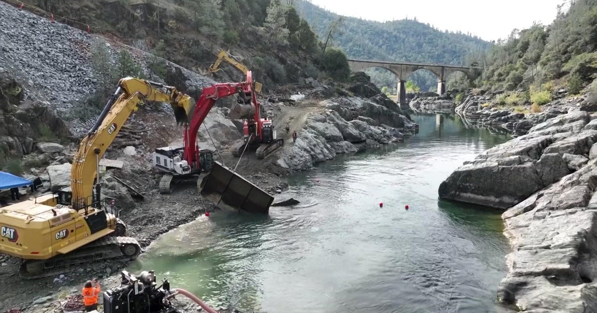 American River cleanup continues with removal of large metal debris from old bridge collapse