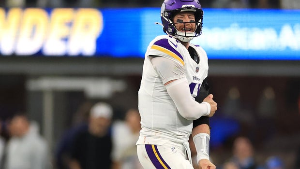 Vikings Place Carson Wentz On Injured Reserve After Shoulder Surgery