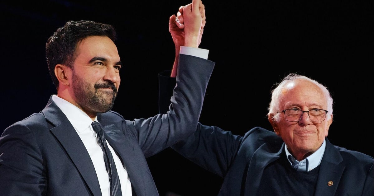 Mamdani gets support from Sanders and AOC as early voting begins in NYC