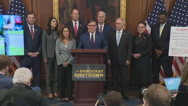 Der Sprecher des Repräsentantenhauses, Mike Johnson, hält am Dienstag, den 28. Oktober 2025, eine Pressekonferenz im Kapitol ab.