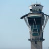 Kontrollturm des Los Angeles International Airport