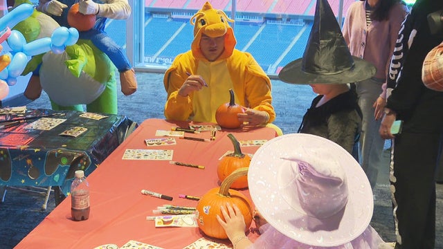 Drake Maye Halloween