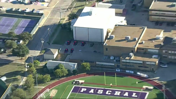 Fort Worth high school in secure status after possible bomb threat – CBS News