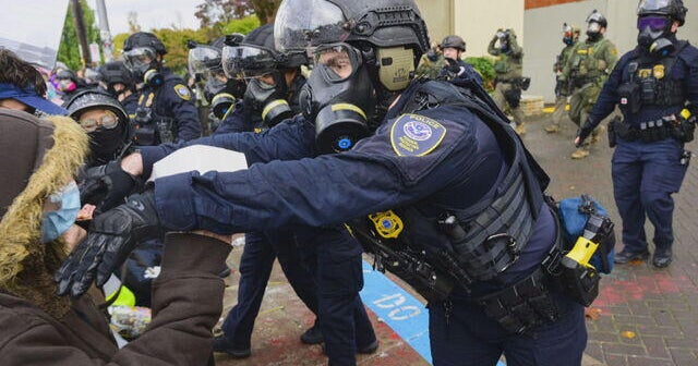 10/30: CBS Evening News Plus