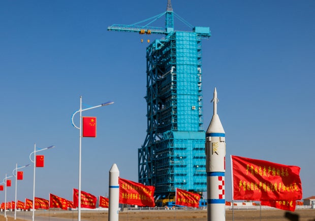 Launch pad before the Shenzhou-21 spaceflight mission at Jiuquan Satellite Launch Center