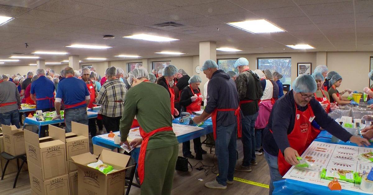 ‘Uncertainty’ plaguing families, food shelves amid SNAP pause