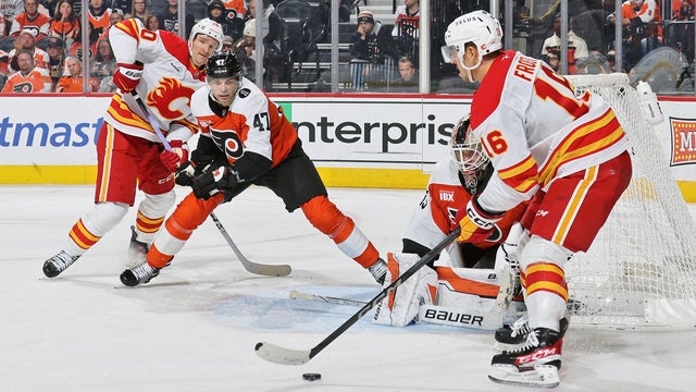 Calgary Flames v Philadelphia Flyers 