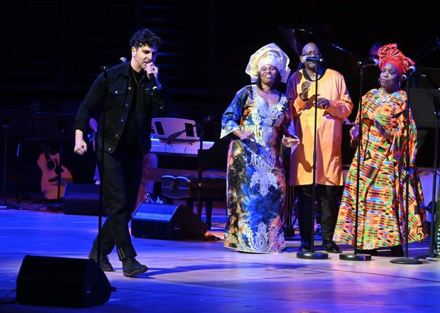 Mazzoni Center Honors Melba Moore