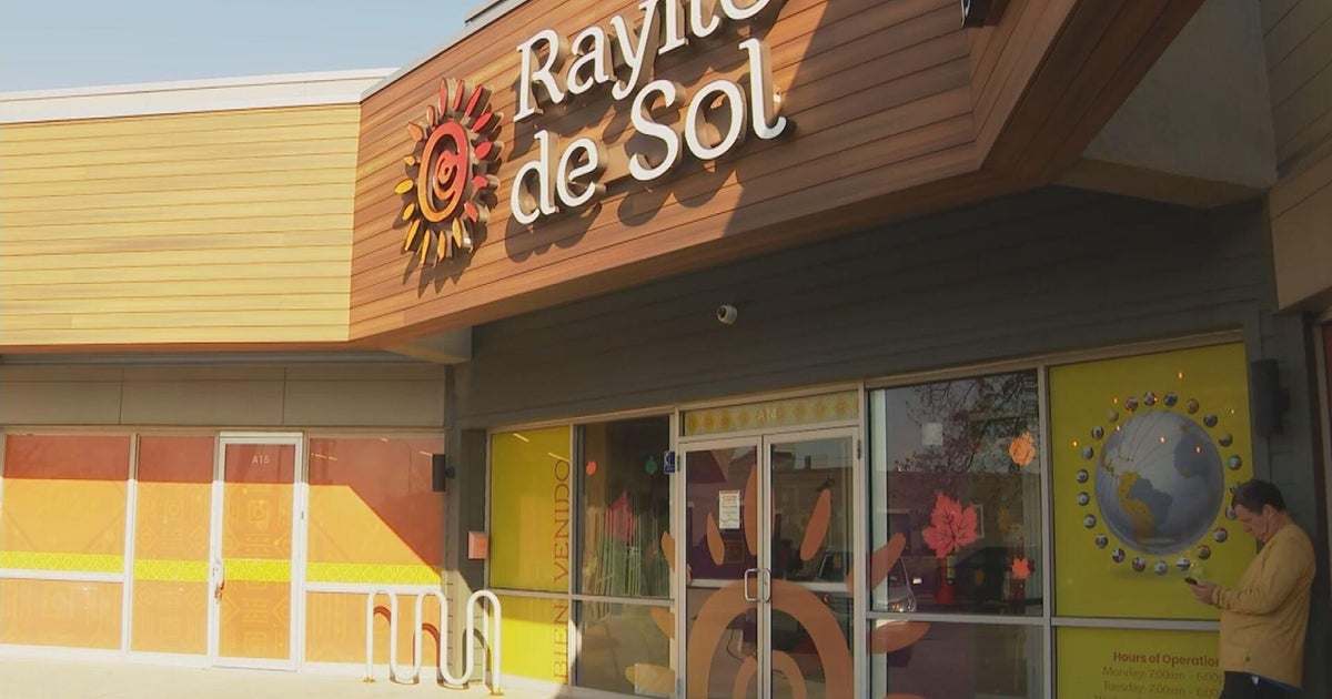 Federal agents detain teacher at Roscoe Village daycare, preschool