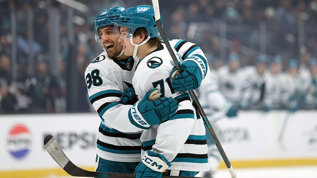 Celebrini, Sharks score 6 goals against Kraken, win for 3rd time in 4 games