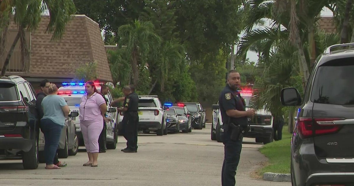 Deadly double shooting in Hialeah tied to domestic dispute - CBS Miami