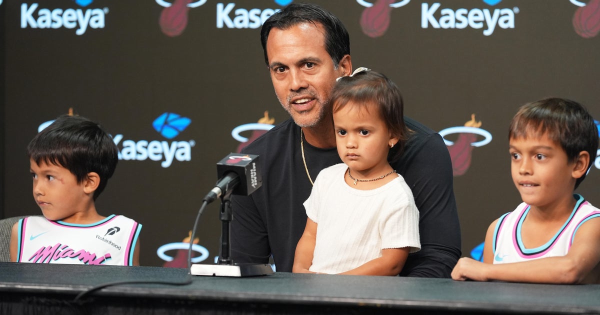 Miami Heat coach Erik Spoelstra grateful for support after fire destroys home: