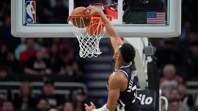 Chicago Bulls v Milwaukee Bucks 