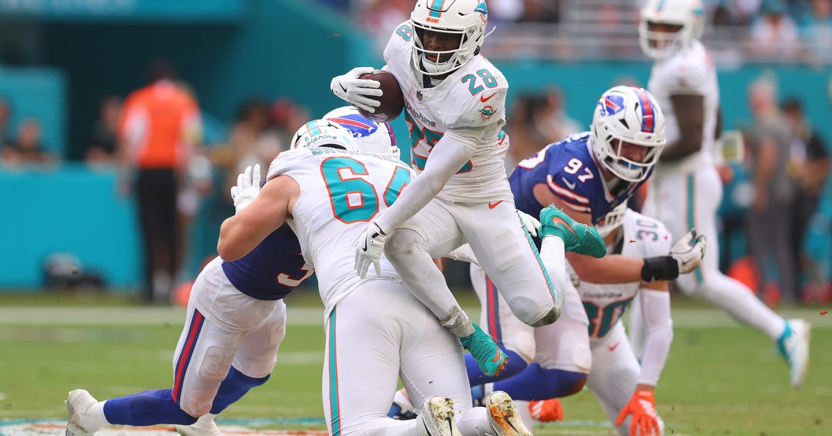 Miami Dolphins redeem themselves in Buffalo Bills rematch with 30-13 victory at home