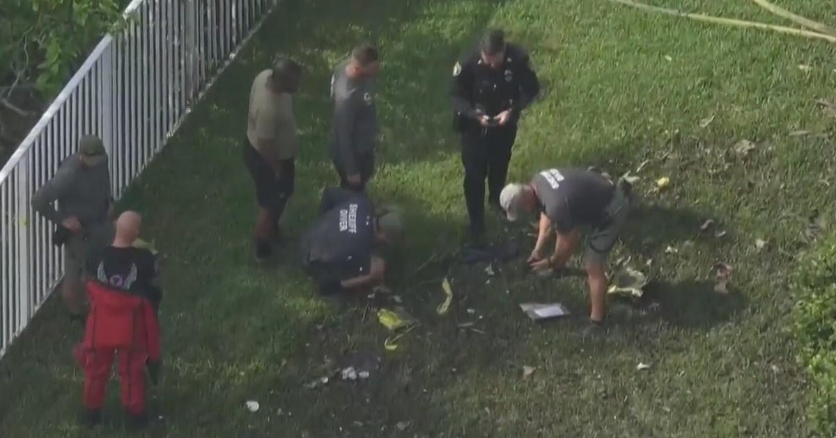 Evidence being collected after 2 killed in small plane crash bound for Jamaica