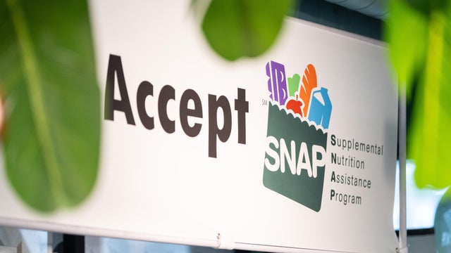 Representative Pressley Meets With SNAP-Dependent Food Sellers 