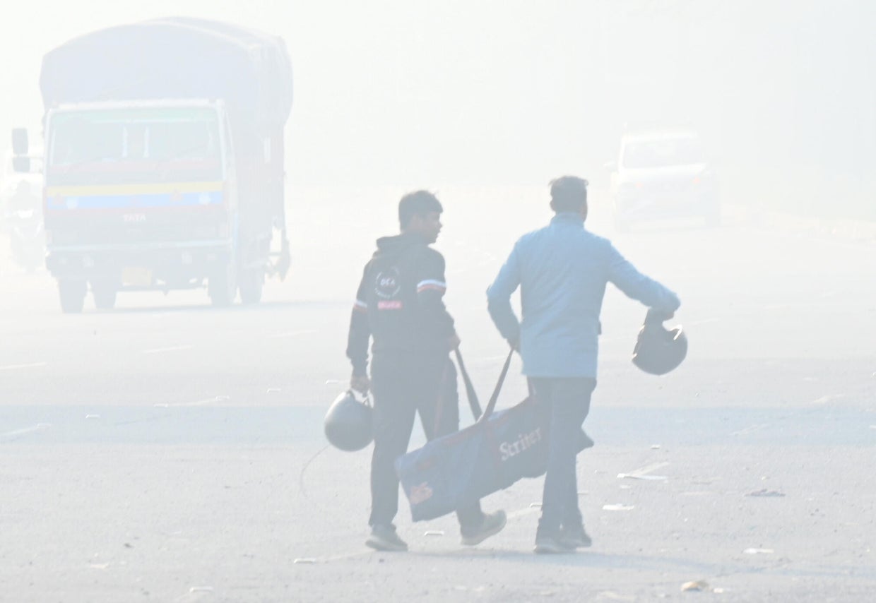 Air pollution in Indian capital Delhi closes schools, draws protests ...