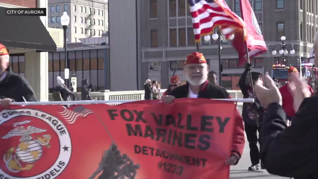 aurora-veterans-day-parade.png 