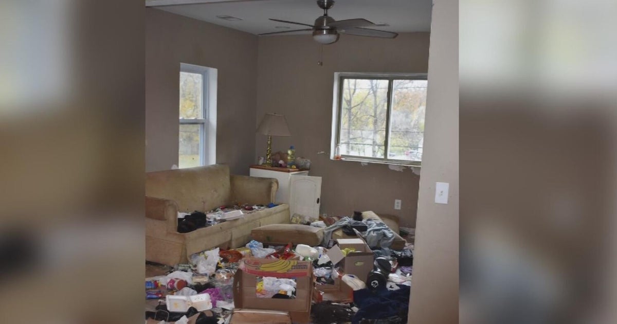 Michigan mom accused of abandoning 3 children in apartment without ...