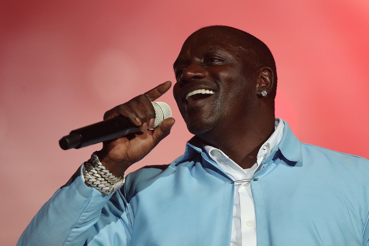 Akon arrested in metro Atlanta on active warrant after police spot ...