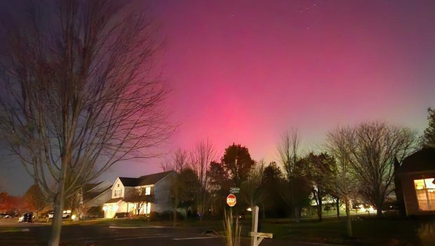 Northern lights in Chicago dazzle as geomagnetic storm brings aurora borealis to Illinois