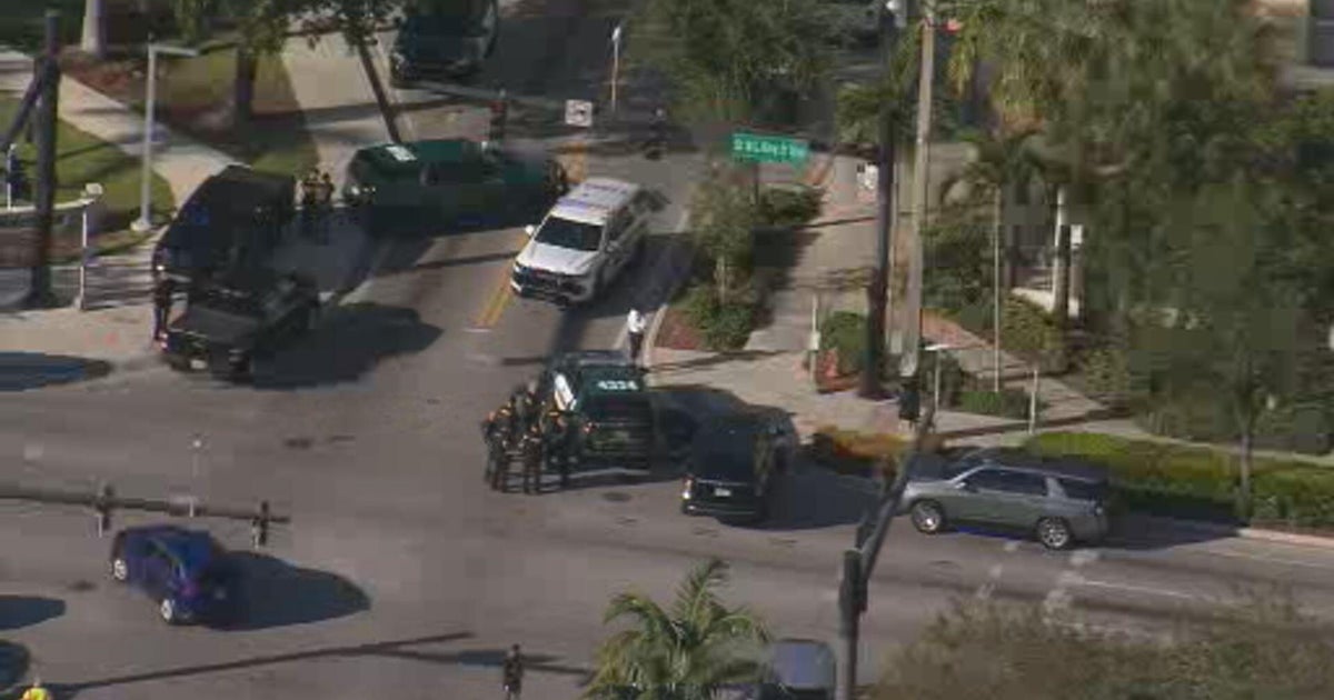 Kidnapping at McDonald’s in Davie leads to police pursuit and 3 arrests in Pompano Beach, officials say