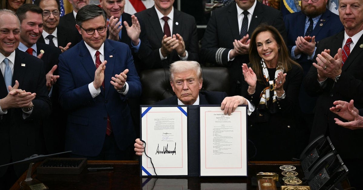 Longest government shutdown in U.S. history ends after 43 days