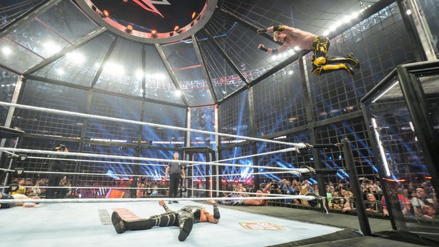 WWE Elimination Chamber 