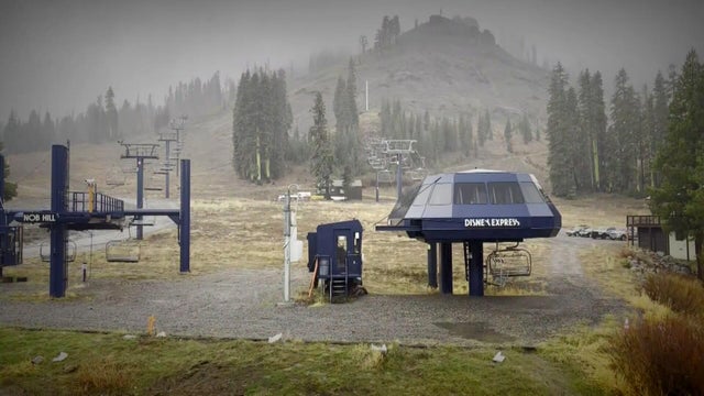 for-web-sierra-ski-resorts-await-snow.jpg 