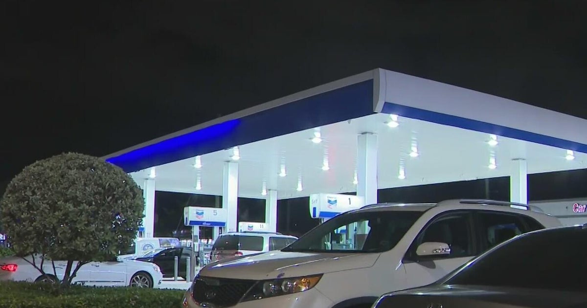 Man hospitalized after getting shot in road rage incident in Northwest ...